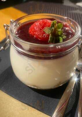 Mahalo Restaurant And Bar