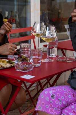 Red Nose / Natural Wine Bar & Merceria