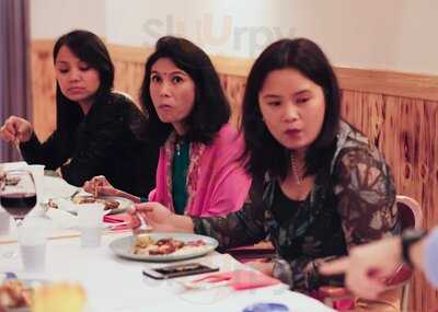 Yak And Yeti Alcantara