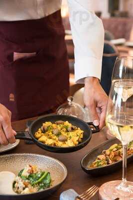 Capítulo Restaurant & Bar