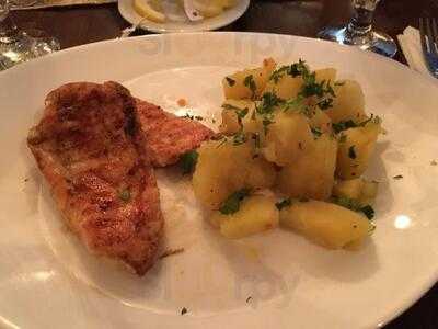 Restaurant Crama Unicom