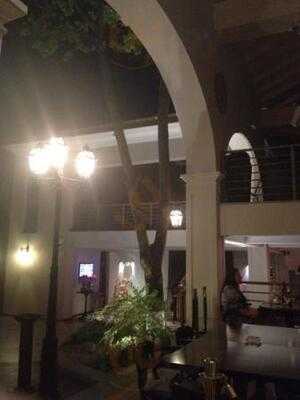 Casina - Restaurant Lounge Bar