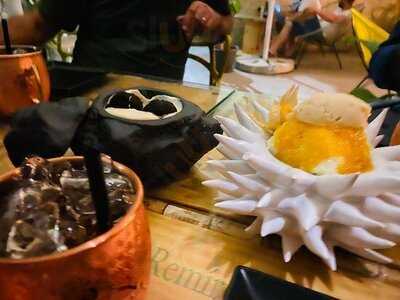 Dionis Love For Wine