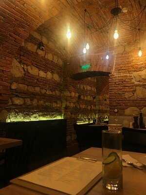 Basement Seafood & Traditional