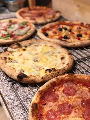 Il Peperoncino La Pizzeria