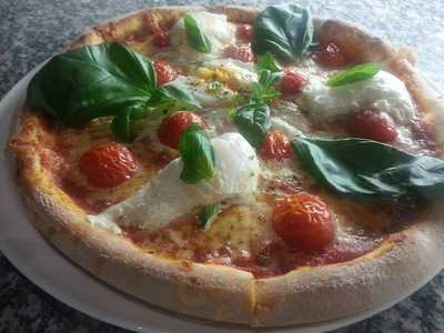 Pizzeria & Cafe Joseffini
