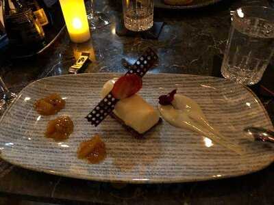 Ginger Sushi Bar & Lounge