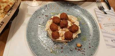 Stadio - Restaurant Cu Atrium