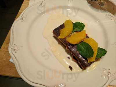 Stadio - Restaurant Cu Atrium