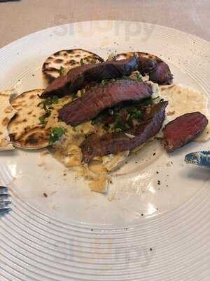 Couchette Traveller's Bistro