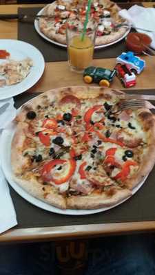 Pizzeria Bella Napoli