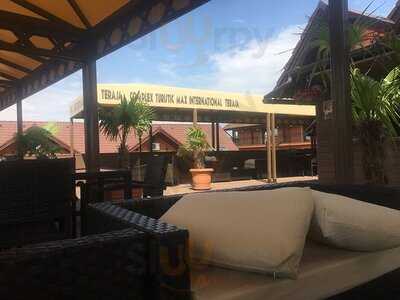 Restaurant Max International