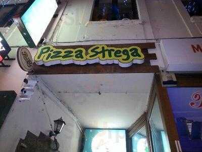 Pizza Strega
