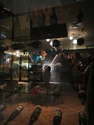 Wineful - Tapas & Wine