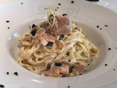 Spago Restaurant & Lounge