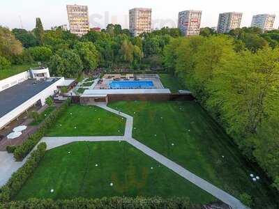 Piscina & Gradina Floreasca