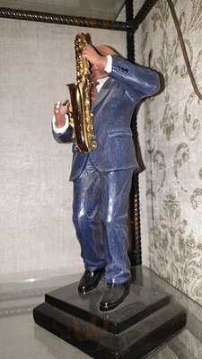 Madame B - Tea & Pancake House