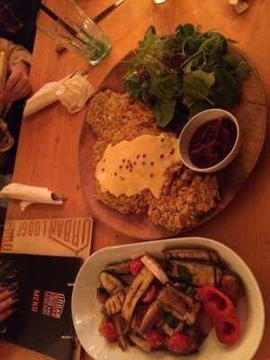 Urban Lodge Food And Drinks