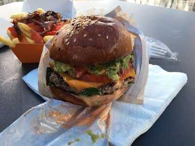 Furgoneta Street Chefs (piata Victoriei)