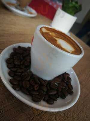 Mood's Coffee & Drinks