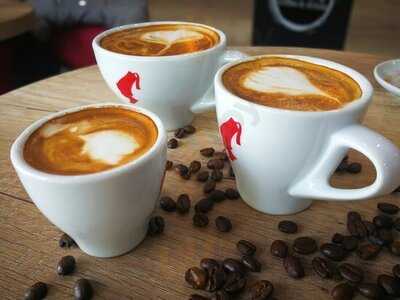 Mood's Coffee & Drinks