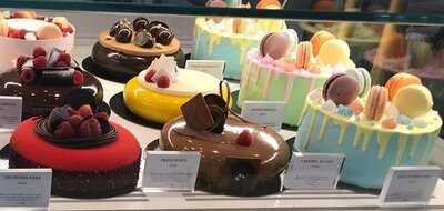 Grace Couture Cakes - Mall Baneasa