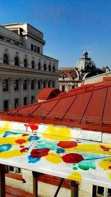 Pura Vida Sky Bar & Hostel