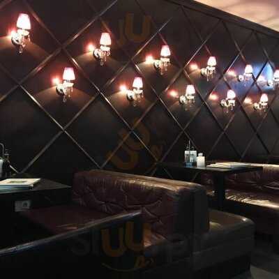 Beraria Hanul Cu Tei