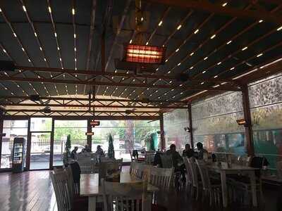 Le Jardin Des Artistes