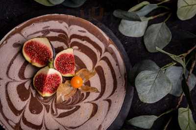 Rawyal Brunch & Cakes