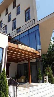 Diesel Hotel Restaurant Terasa Bar