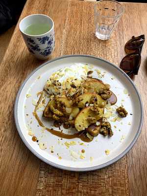 Cpwhf - Coffee Place With Honest Food