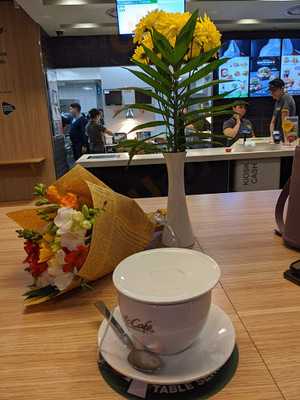 Mcdonald's Piata Victoriei