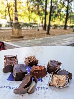 Leonidas Chocolates Cafe