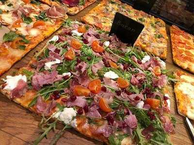 Treevi Pizza Al Taglio Titulescu (victory Square)