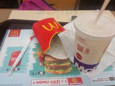 Mcdonald's Gara De Nord
