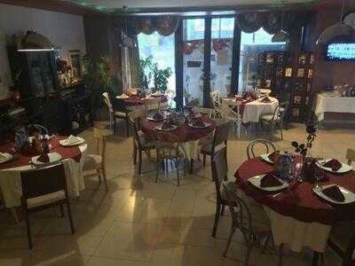 Restaurant Cervo Food Sector 2 Pipera