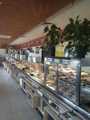 Restaurant Cervo Food Sector 2 Pipera