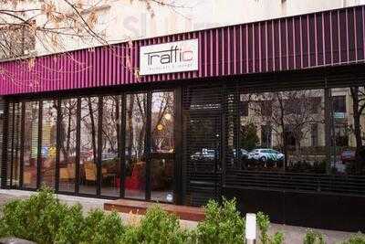 Traffic Restaurant&lounge