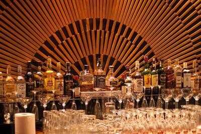 Traffic Restaurant&lounge