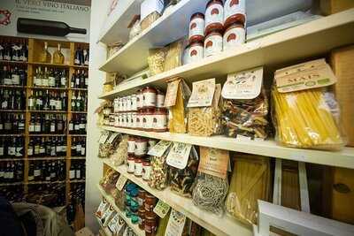 Degusteria Francesca - Eminescu