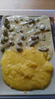 Tortuga Modern Tavern