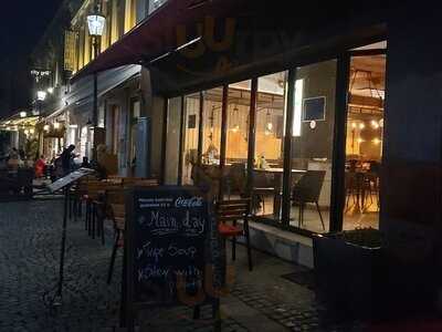 Pepper's Bistro Bucharest