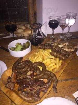 Cafe Manuc Turistic Srl