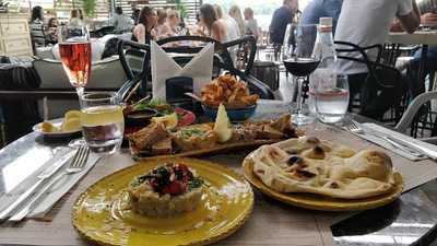 Biutiful By The Lake