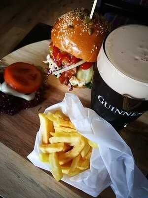 Ginger Horse Irish Pub