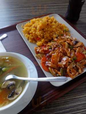 Li-wu Vietnamese Restaurant