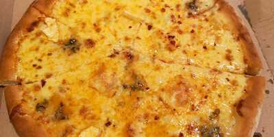 Pizza Alla Napoli