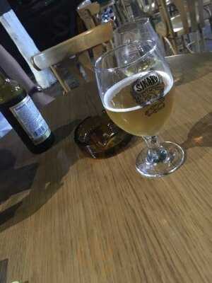 Beer And Beer Pub - Bere & Bere Pub