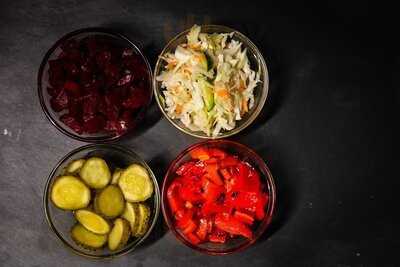 Pui Pe Jar Bucuresti